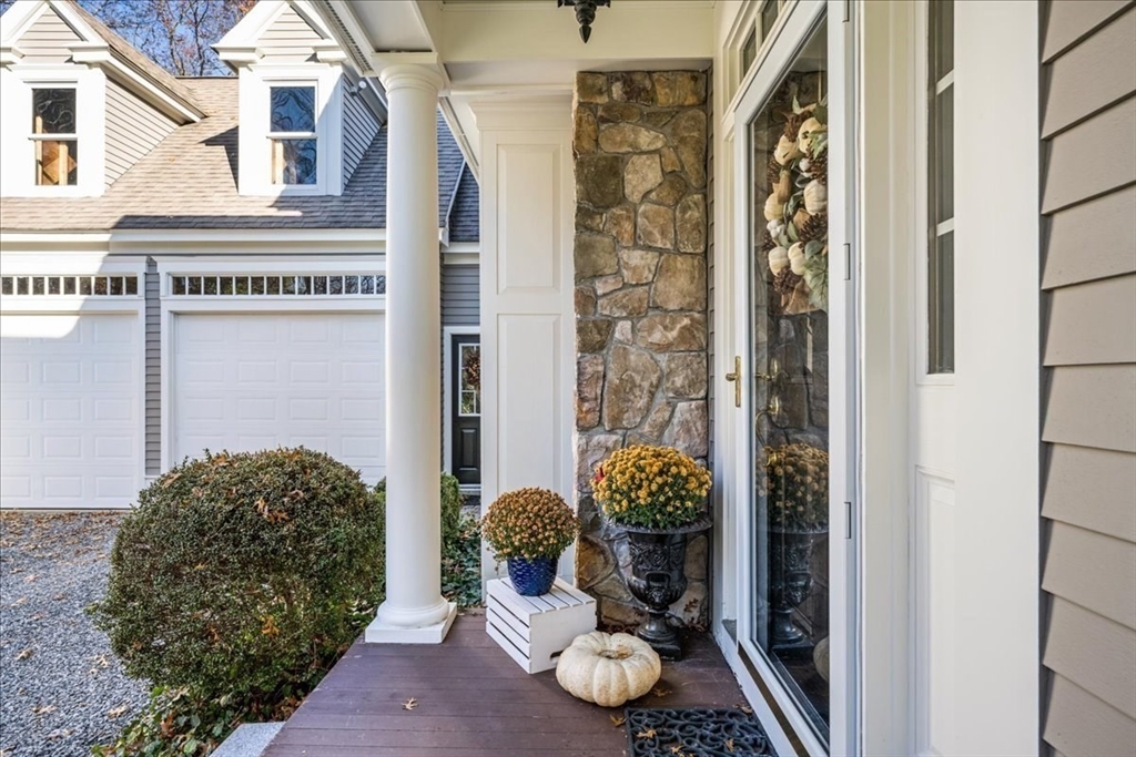 135 Rocky Road Northbridge, MA 01588 - Photo 5 of 40 Gallery Image 5