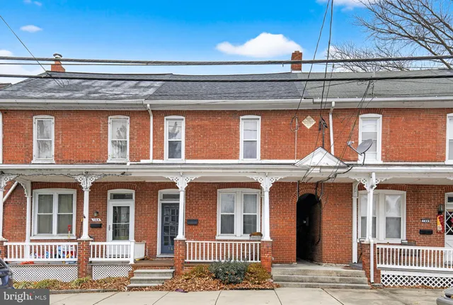 $220,000 | 146 New Haven Street, Mount Joy, PA 17552