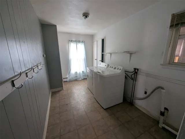 $1,700 | 309 Squires Avenue, Endicott, NY 13760