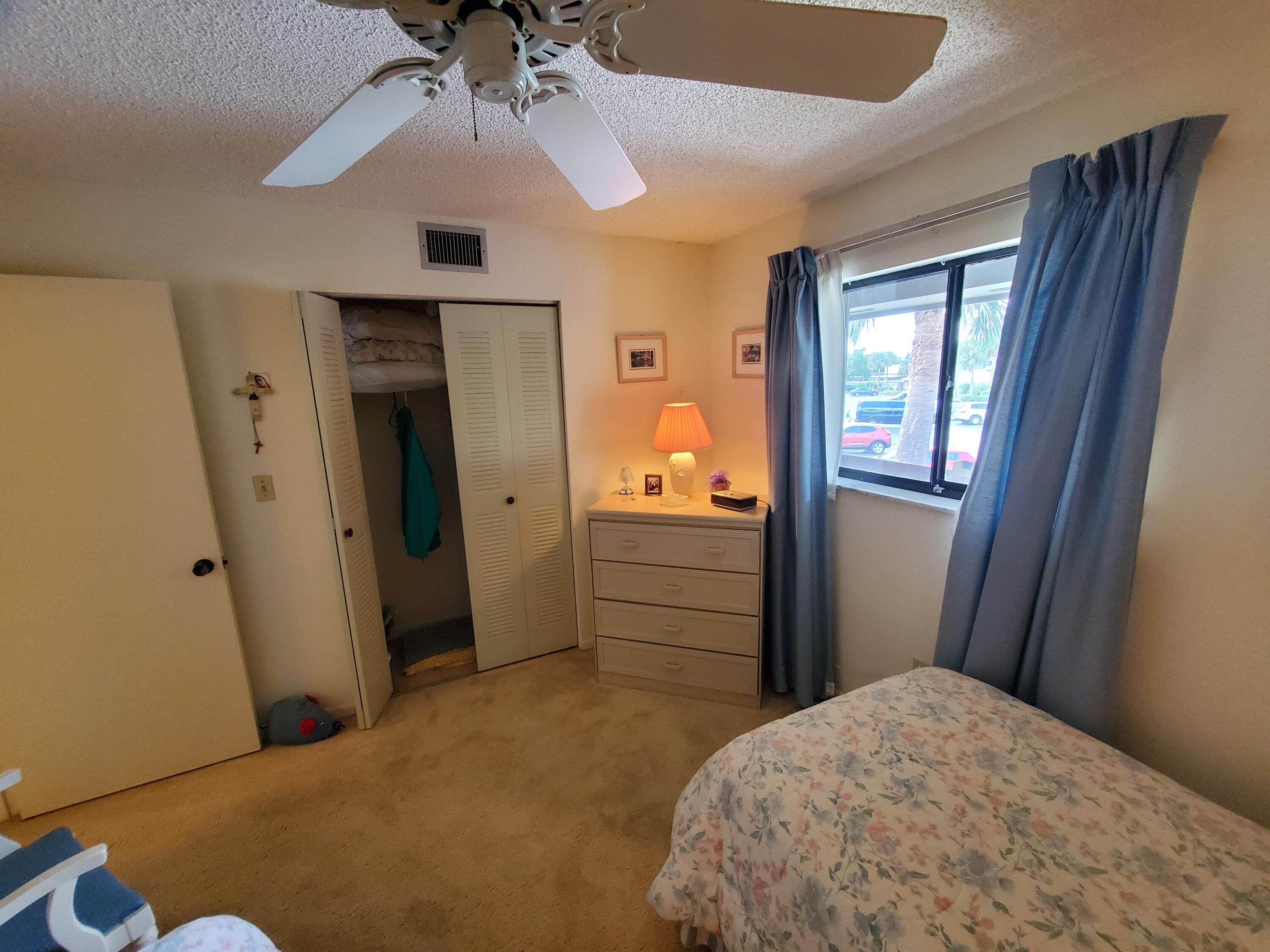 1600 Northeast Dixie Highway, Unit 9206 Jensen Beach, FL 34957 - Photo 16 of 33 Guest Bedroom1