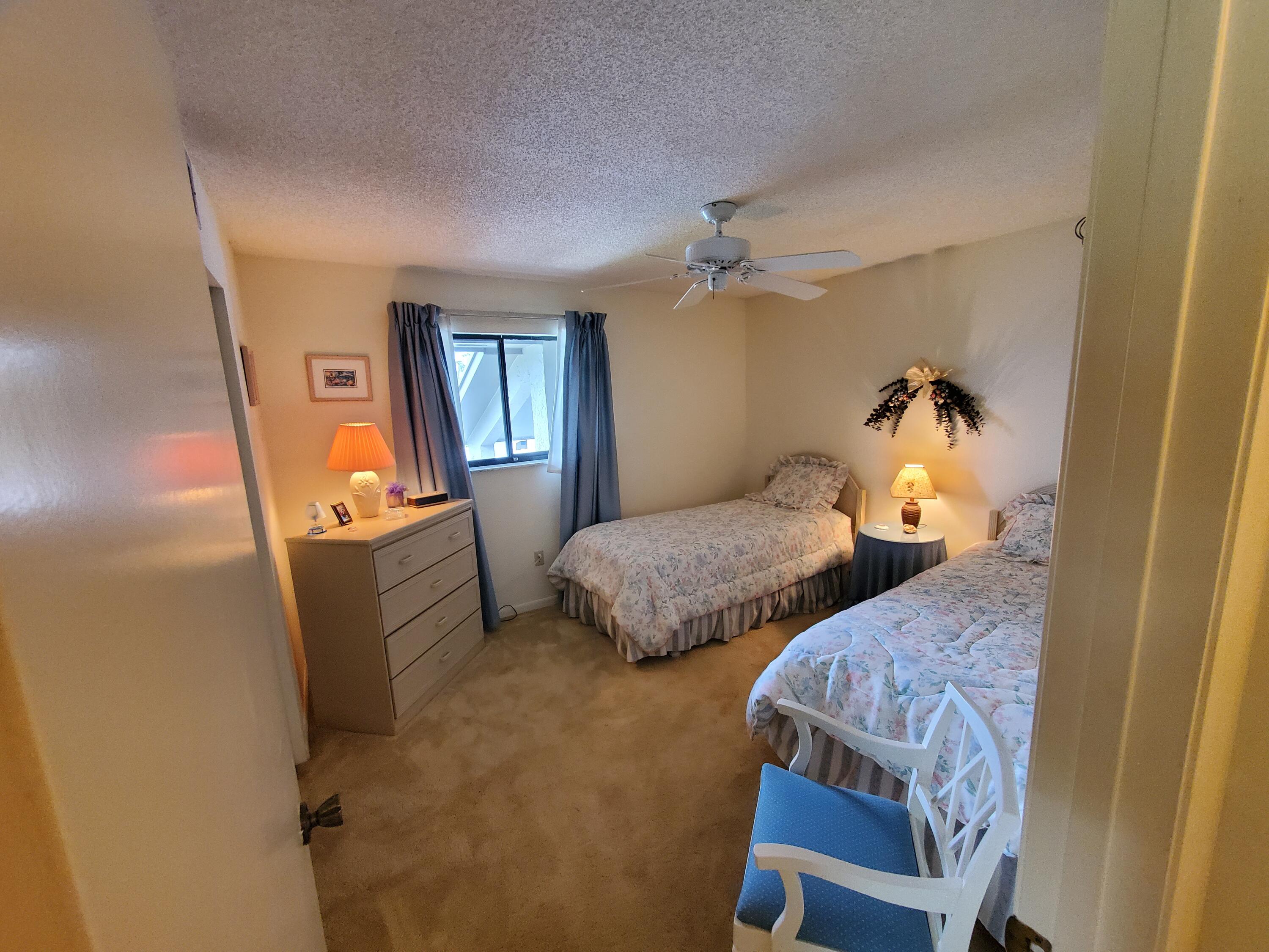 1600 Northeast Dixie Highway, Unit 9206 Jensen Beach, FL 34957 - Photo 17 of 33 Guest Bedroom2