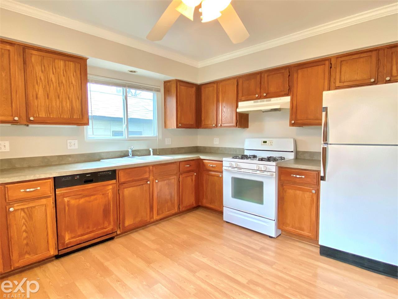 620 Helmand Street Rochester Hills, MI 48307 - Photo 14 of 27