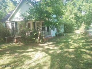 407 Lassiter Street Corinth, MS 38834 - Photo 1 of 3 image000000 (8)