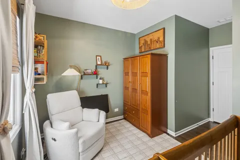 $535,000 | 2333 North Leavitt Street, Unit 3N, Chicago, IL 60647