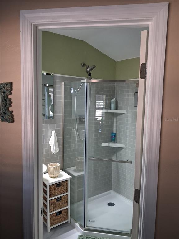 10360 County Road 18 Lake Butler, FL 32054 - Photo 13 of 43 a bathroom with a shower