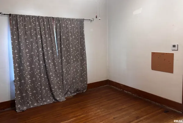 $109,900 | 593 Knox Road 2000 North, Wataga, IL 61488