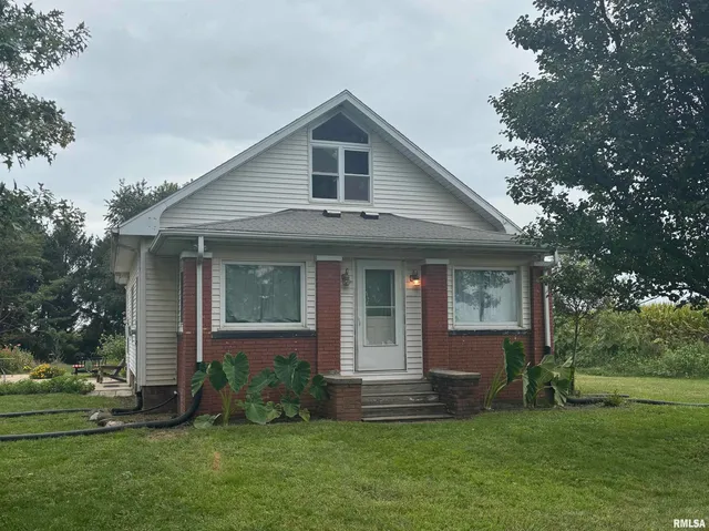 $117,900 | 593 Knox Road 2000 North, Wataga, IL 61488