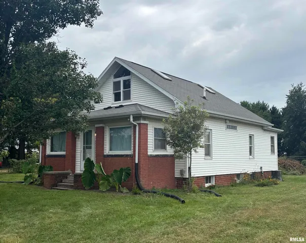 $117,900 | 593 Knox Road 2000 North, Wataga, IL 61488