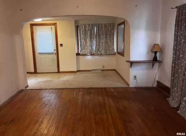 $109,900 | 593 Knox Road 2000 North, Wataga, IL 61488