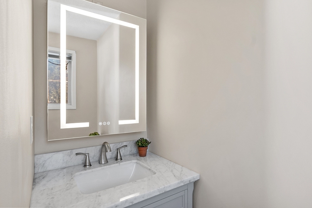 21 Leonard Road Framingham, MA 01701 - Photo 23 of 42