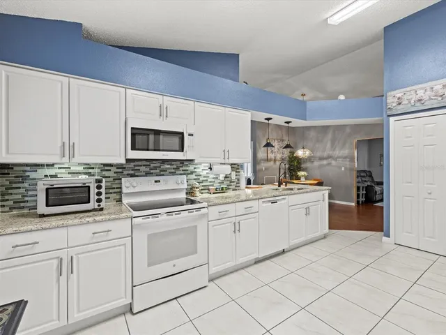 $299,990 | 4130 Capland Avenue, Clermont, FL 34711