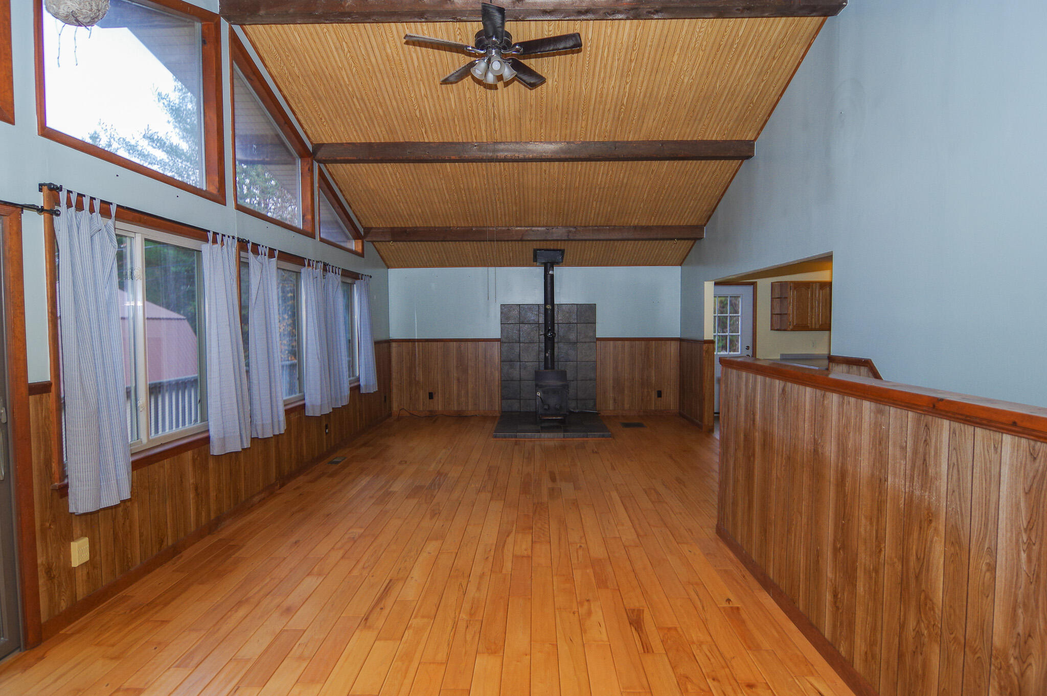 712 Avenue Road Corinth, ME 04427 - Photo 6 of 37 IMGP9453