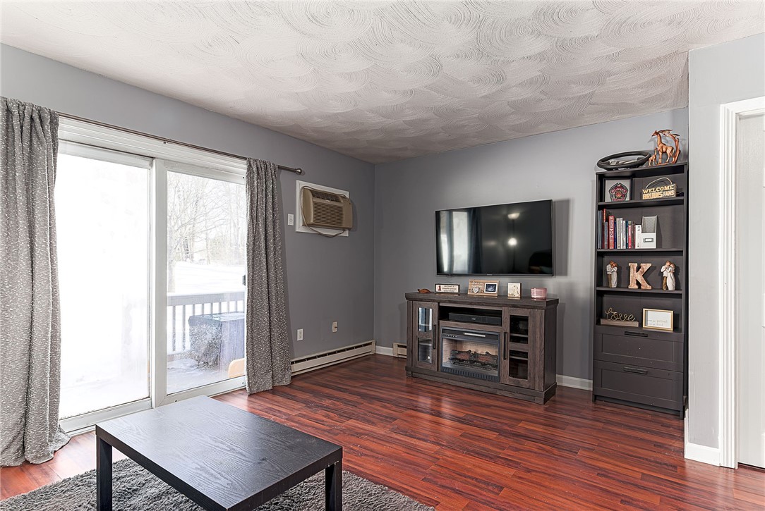 19 Crestview Drive, Unit C Westerly, RI 02891 - Photo 14 of 34