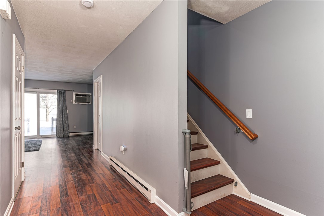 19 Crestview Drive, Unit C Westerly, RI 02891 - Photo 15 of 34