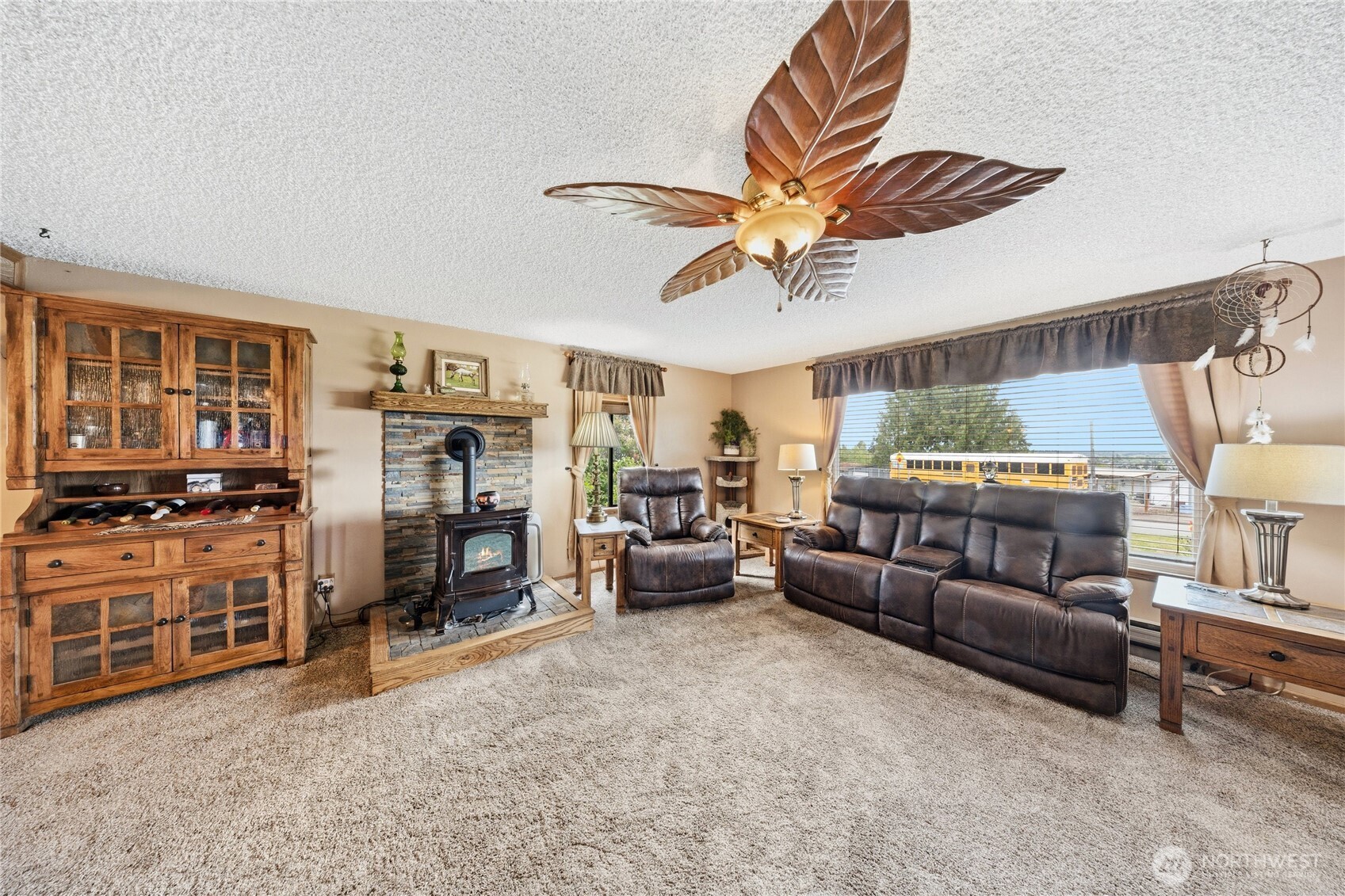 62 Roupe Road Sequim, WA 98382 - Photo 4 of 40
