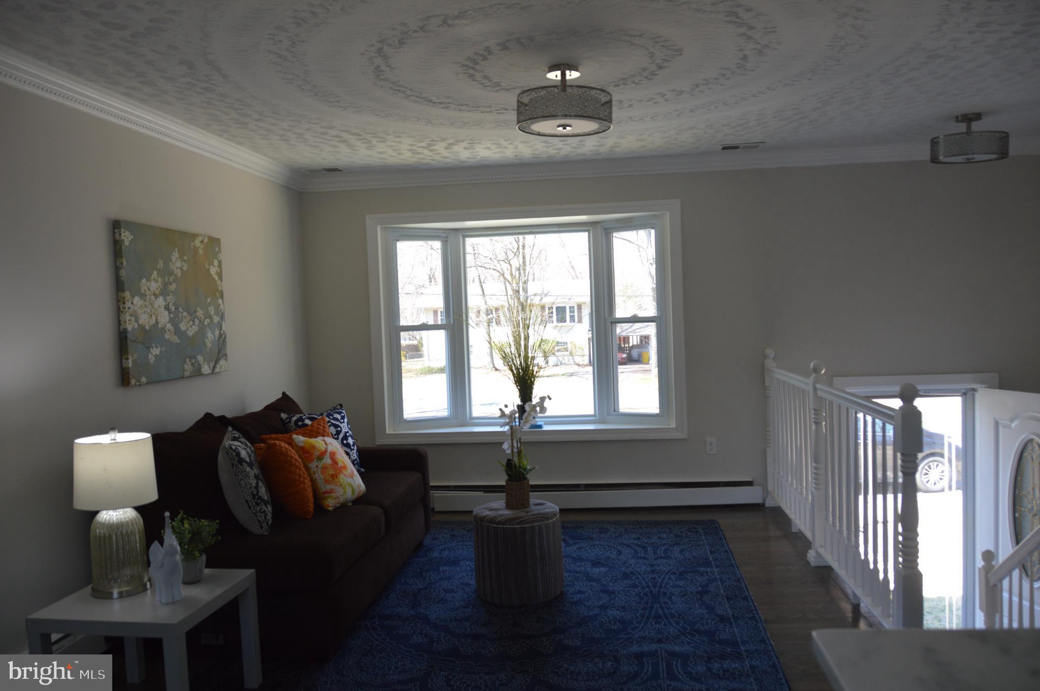 8703 Downey Road Severn, MD 21144 - Photo 3 of 17 Living room