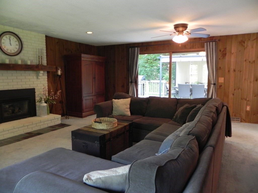 5 Burleigh Road Wilbraham, MA 01095 - Photo 4 of 15 Gallery Image 4