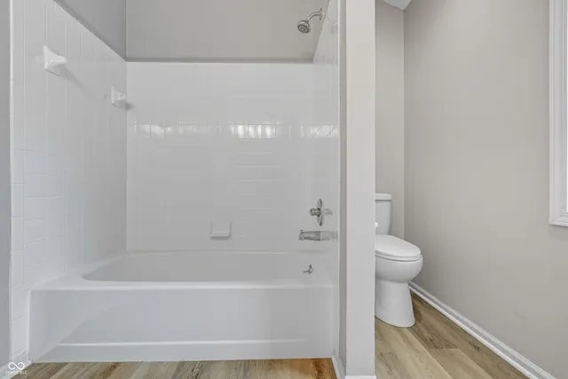 $2,500 | 7707 River Road, Unit 10, Indianapolis, IN 46240