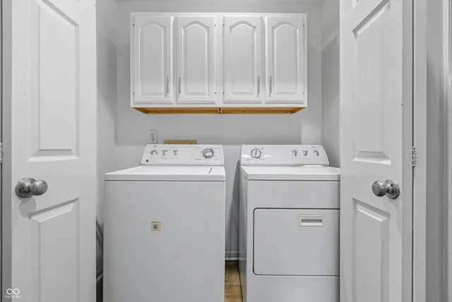 $2,500 | 7707 River Road, Unit 10, Indianapolis, IN 46240