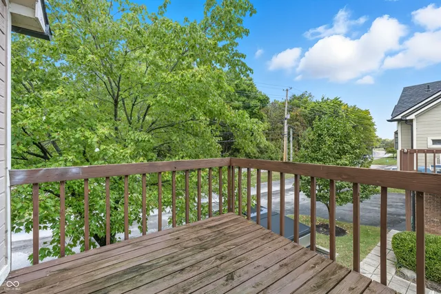 $2,500 | 7707 River Road, Unit 10, Indianapolis, IN 46240