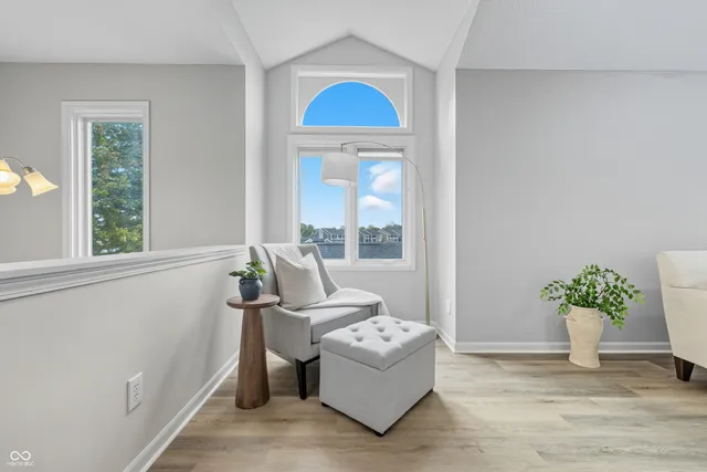 $2,500 | 7707 River Road, Unit 10, Indianapolis, IN 46240