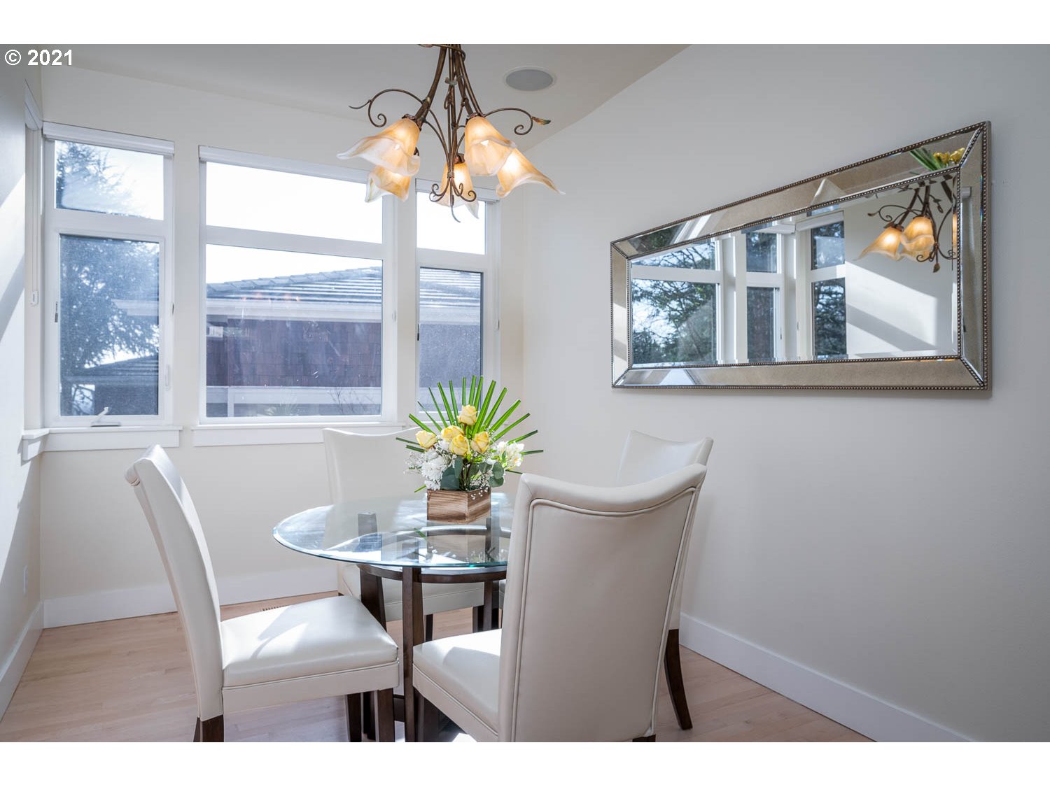 3173 Northwest Miller Road Portland, OR 97229 - Photo 11 of 26 Gallery Image 11