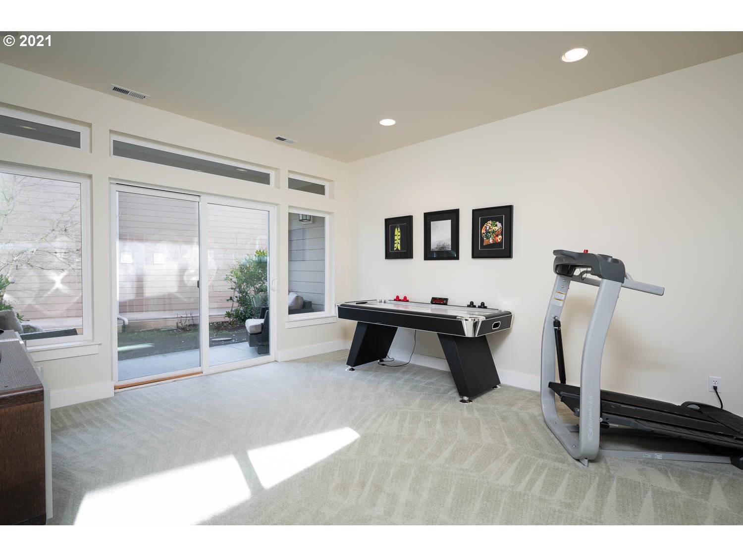 3173 Northwest Miller Road Portland, OR 97229 - Photo 14 of 26 Gallery Image 14