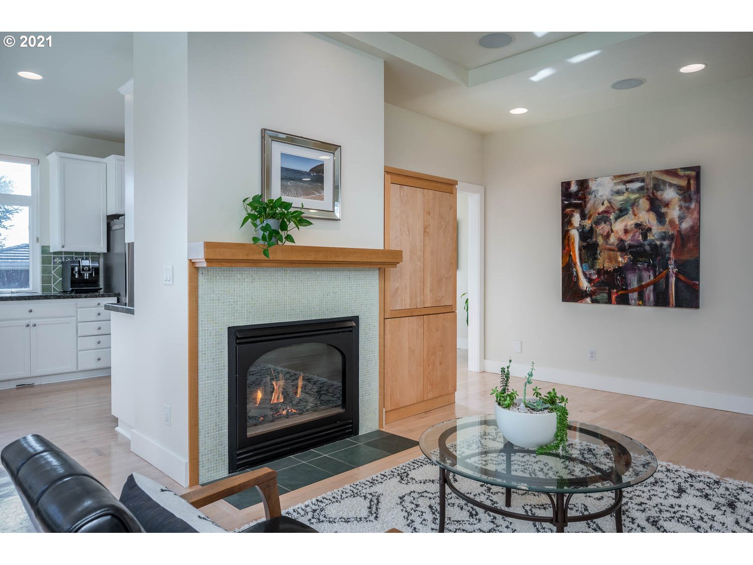 3173 Northwest Miller Road Portland, OR 97229 - Photo 5 of 26 Gallery Image 5
