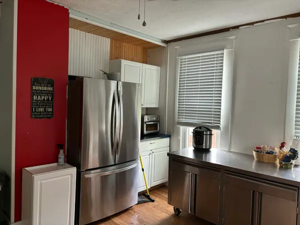 $169,000 | 507 South Washington Street, McLeansboro, IL 62859