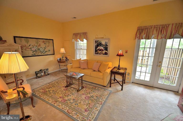 46935 Rabbitrun Terrace Sterling, VA 20164 - Photo 12 of 17 Interior (General)