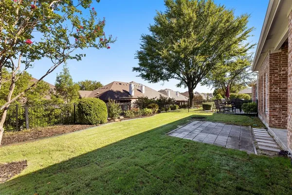 $2,900 | 1451 Cattle Baron Court, Fairview, TX 75069