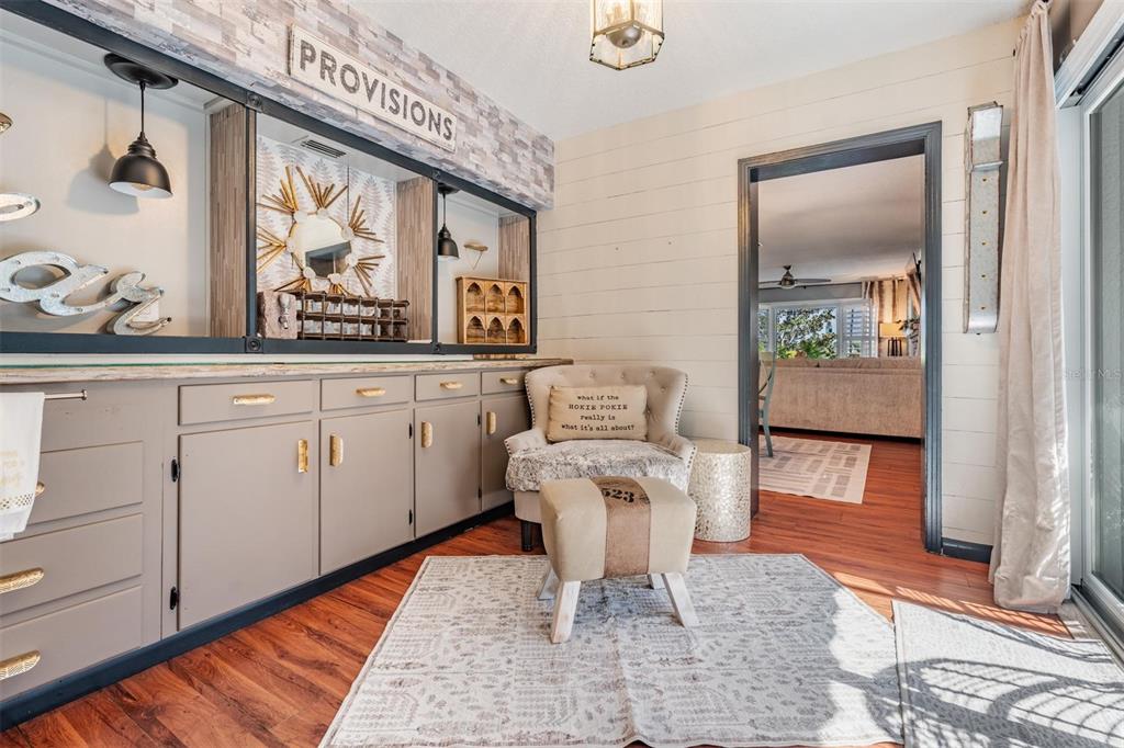 302 Whitcomb Boulevard Tarpon Springs, FL 34689 - Photo 20 of 49