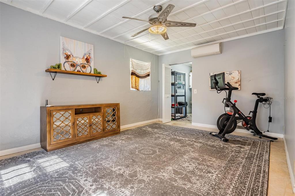 302 Whitcomb Boulevard Tarpon Springs, FL 34689 - Photo 31 of 49