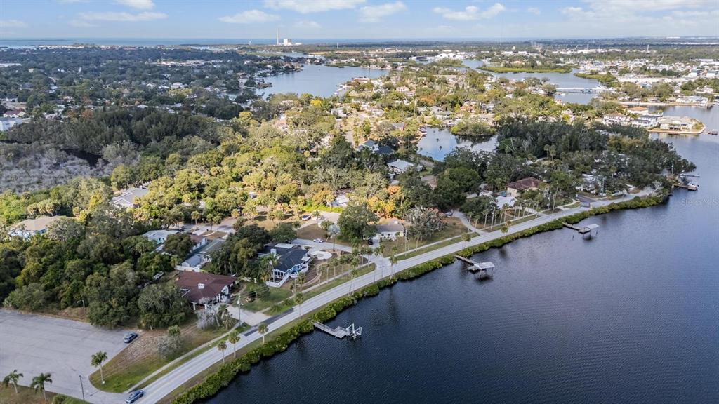 302 Whitcomb Boulevard Tarpon Springs, FL 34689 - Photo 45 of 49