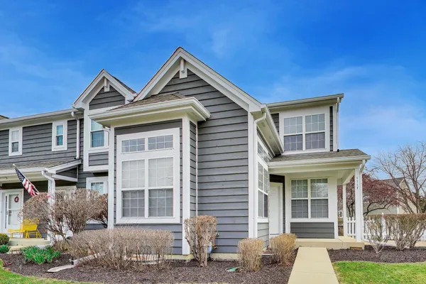 $288,000 | 1117 McKay Circle, Grayslake, IL 60030