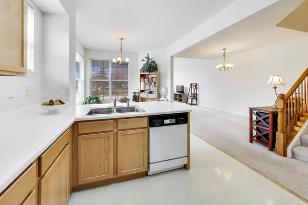 $288,000 | 1117 McKay Circle, Grayslake, IL 60030