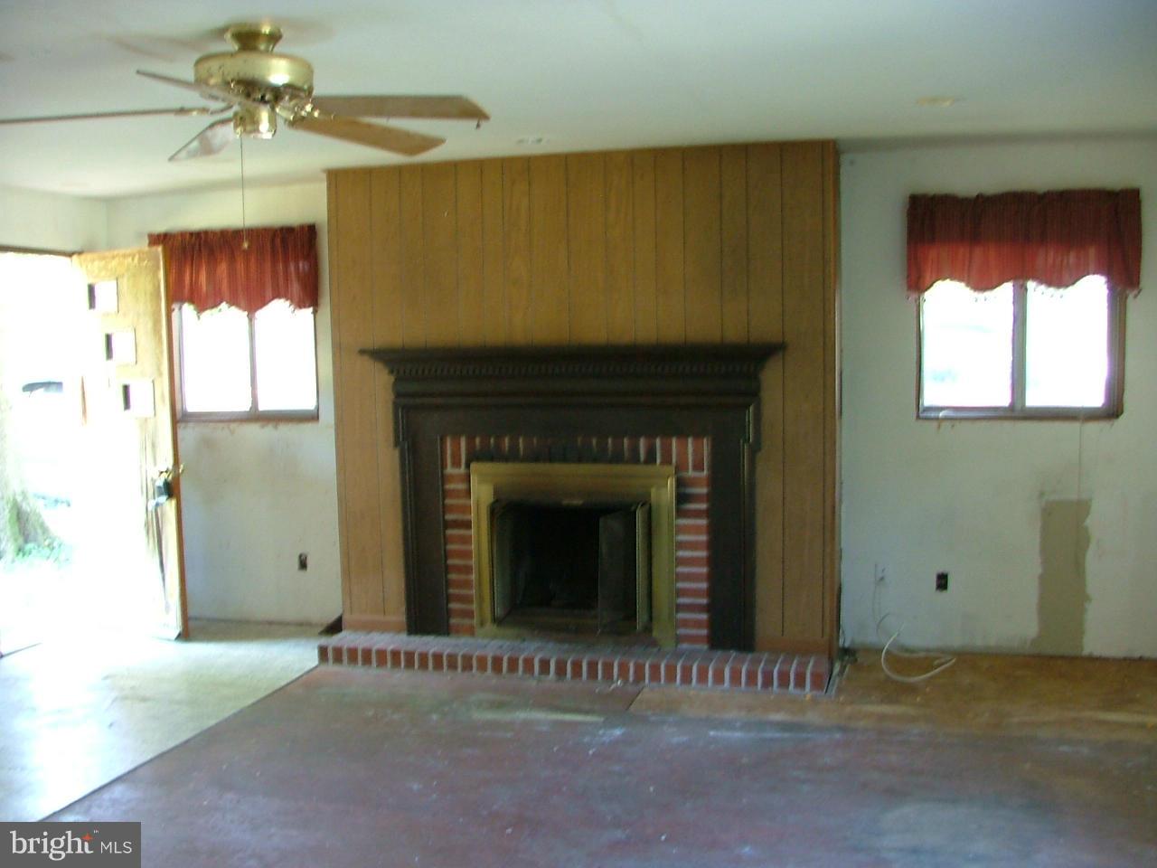 81 Long Beach Road Charlestown, MD 21914 - Photo 3 of 3 Interior (General)