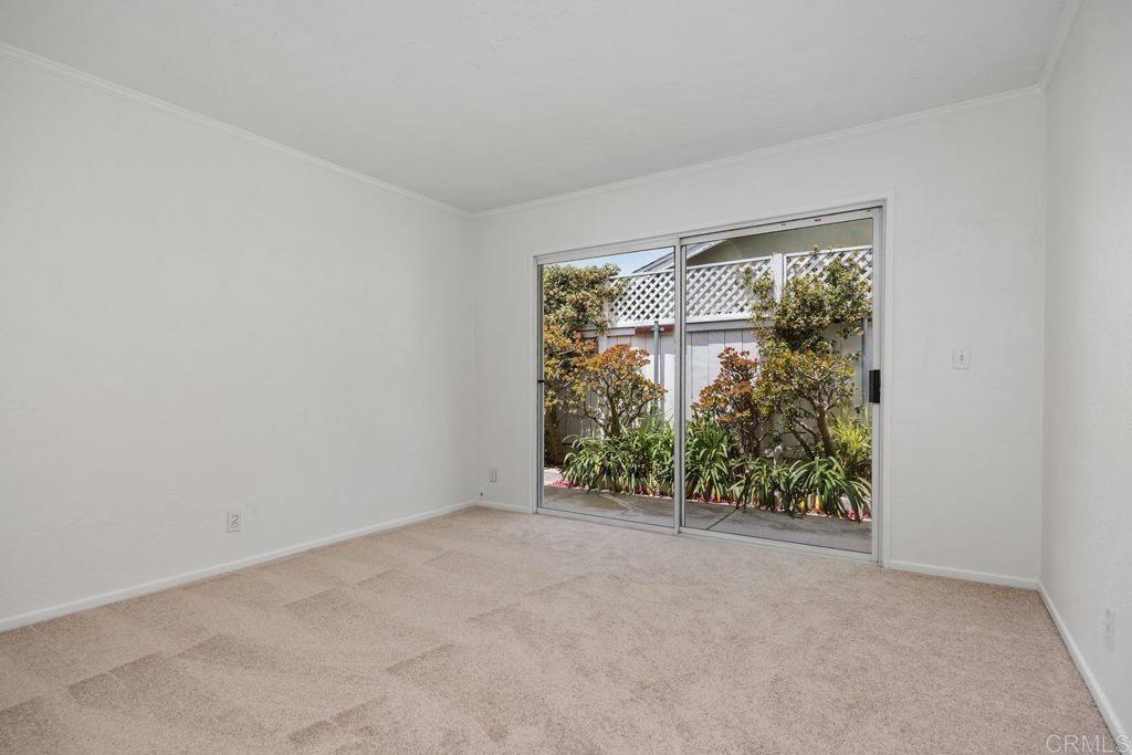 5942 Sagebrush Road La Jolla, CA 92037 - Photo 16 of 25