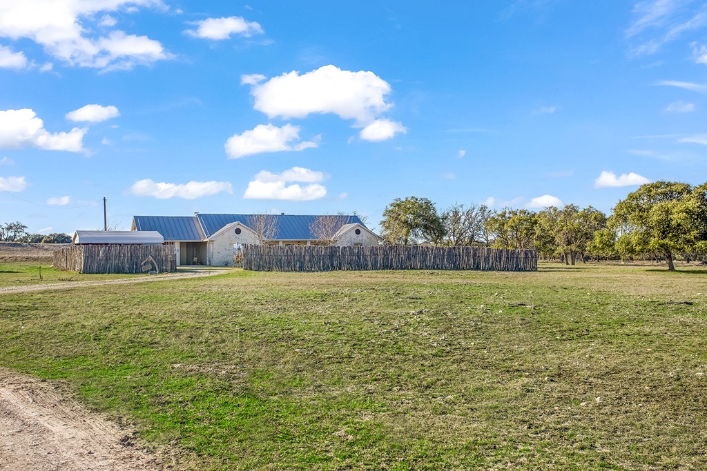3831 Reeh Road Fredericksburg, TX 78624 - Photo 22 of 22 Gallery Image 22