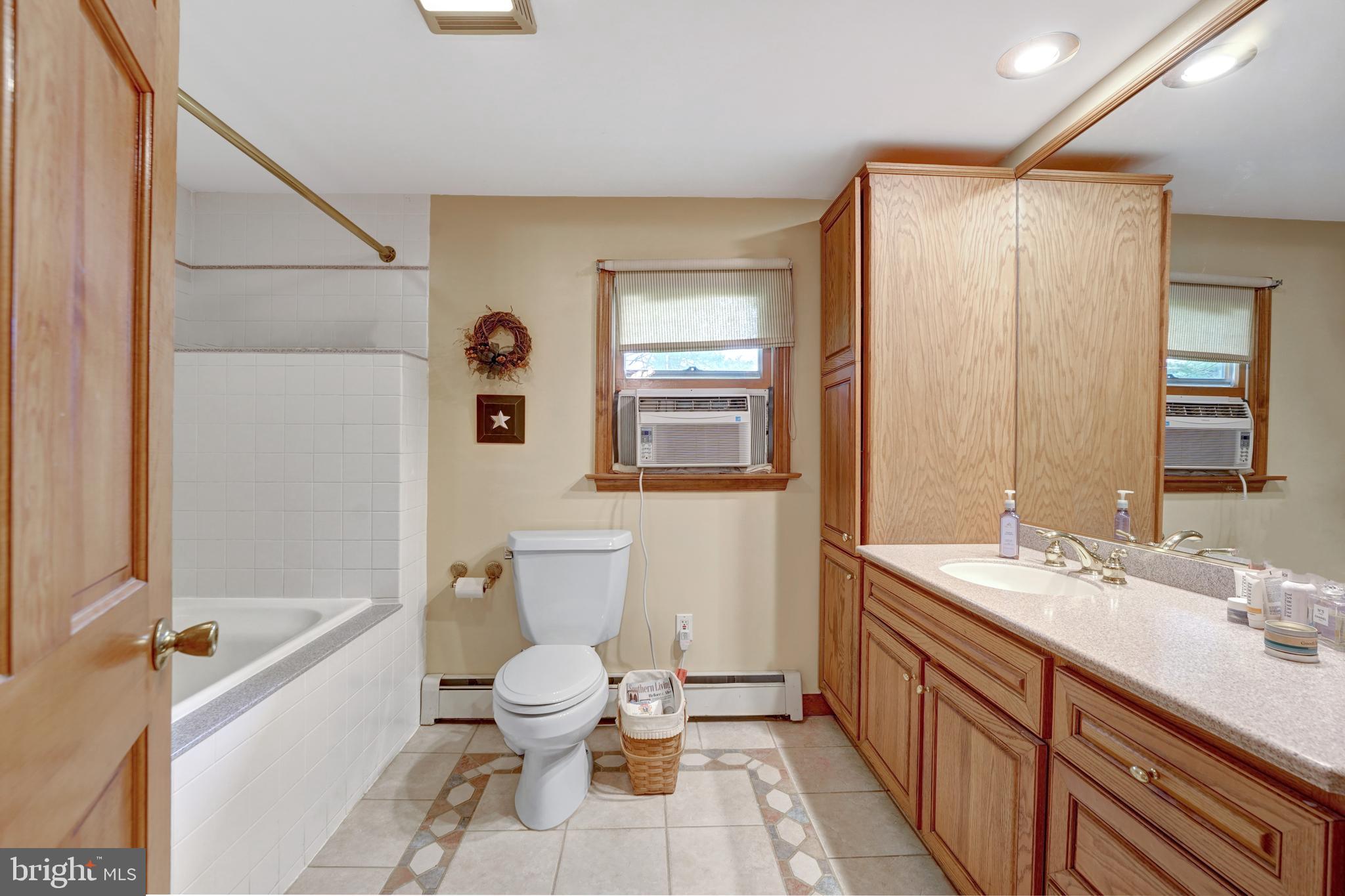 345 Roneys Corner Road Oxford, PA 19363 - Photo 26 of 37 Gallery Image 26