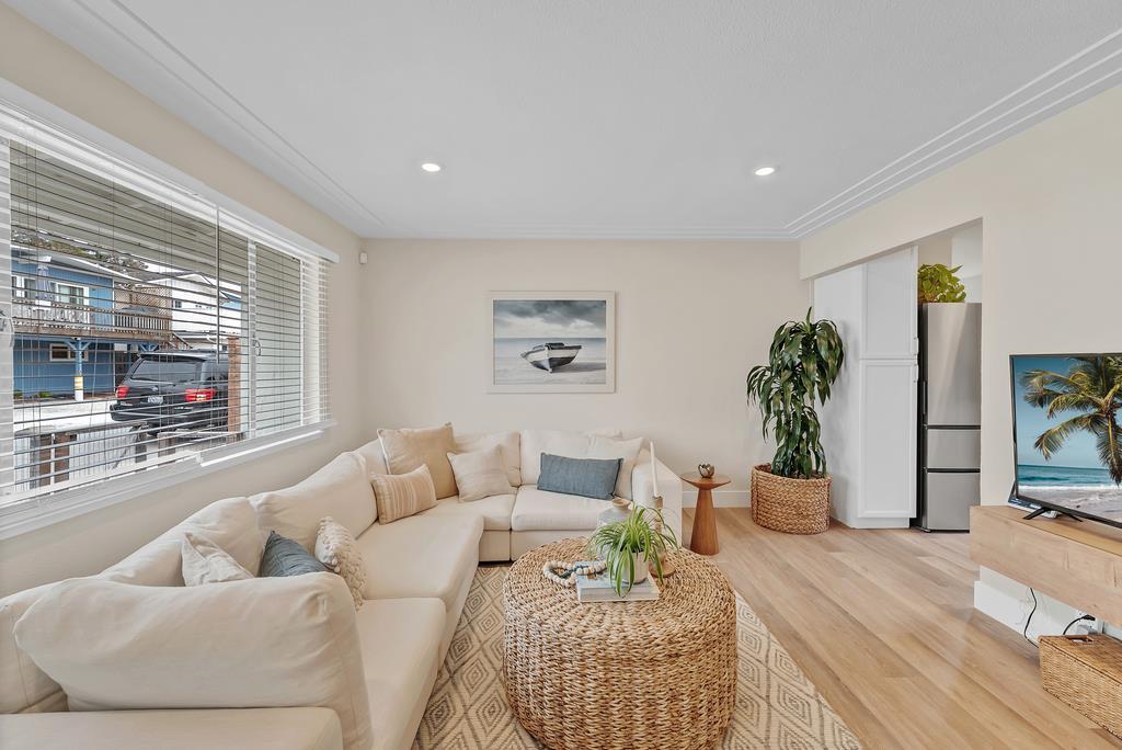 130 Hainline Road Aptos, CA 95003 - Photo 10 of 28 a living room with furniture and a large window