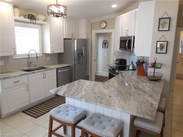 $2,600 | 5441 Guadeloupe Way, Naples, FL 34119