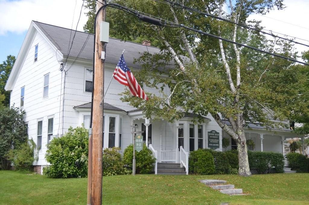 8 Church Road Readfield, ME 04355 - Photo 1 of 26 Photo