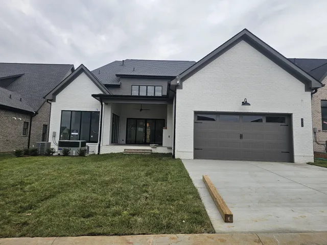 $1,679,900 | 2954 Del Rio Pike, Franklin, TN 37069