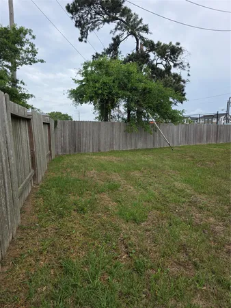 $2,100 | 24722 Lake Basin Court, Katy, TX 77493