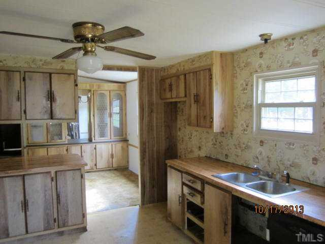 60 Rabbitt Lane Henderson, NC 27537 - Photo 8 of 14 Photo 8