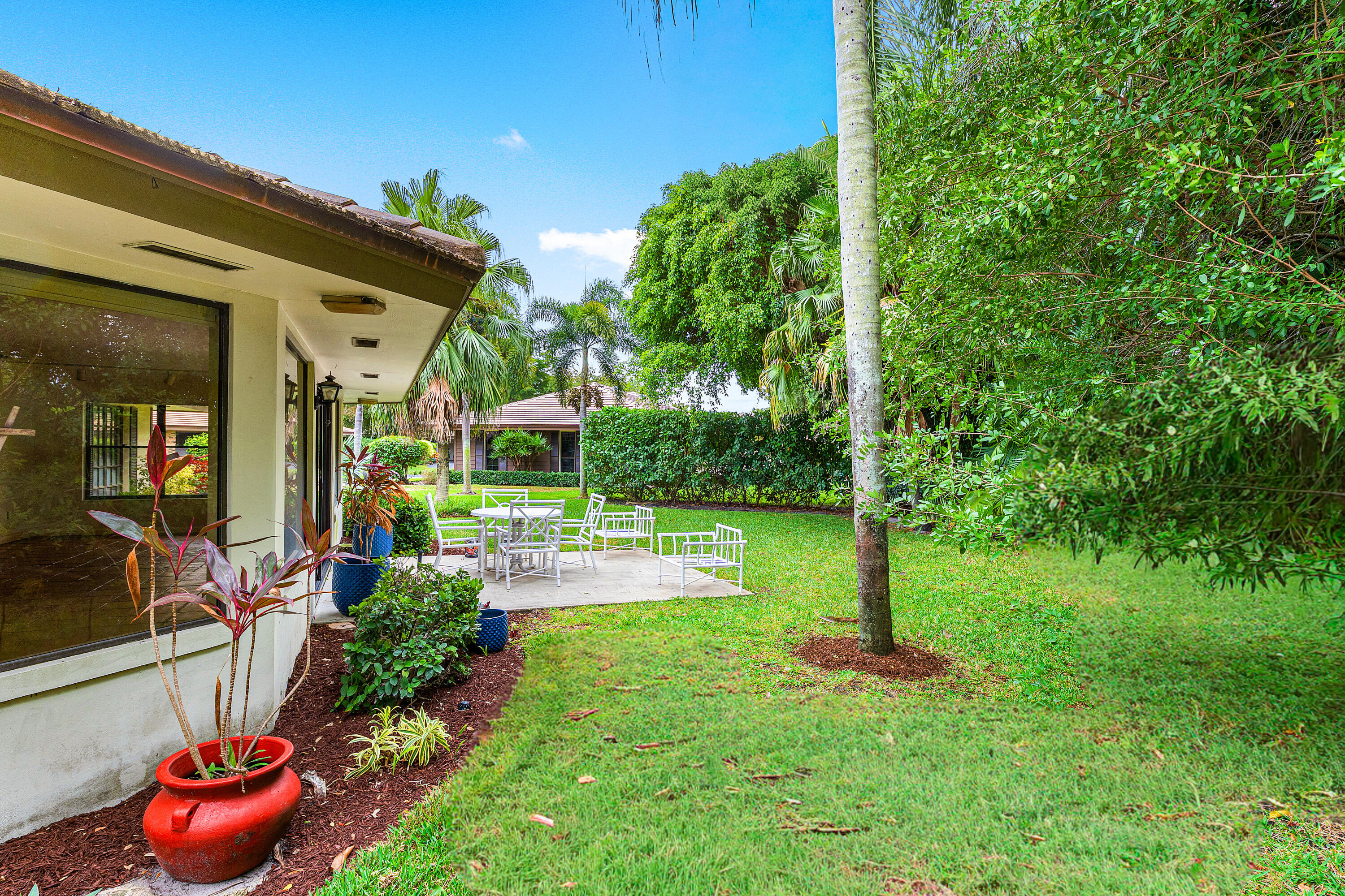 609 Cypress Key Drive Atlantis, FL 33462 - Photo 18 of 43 040-609CypressKeyDrive-Atlantis-FL-33462