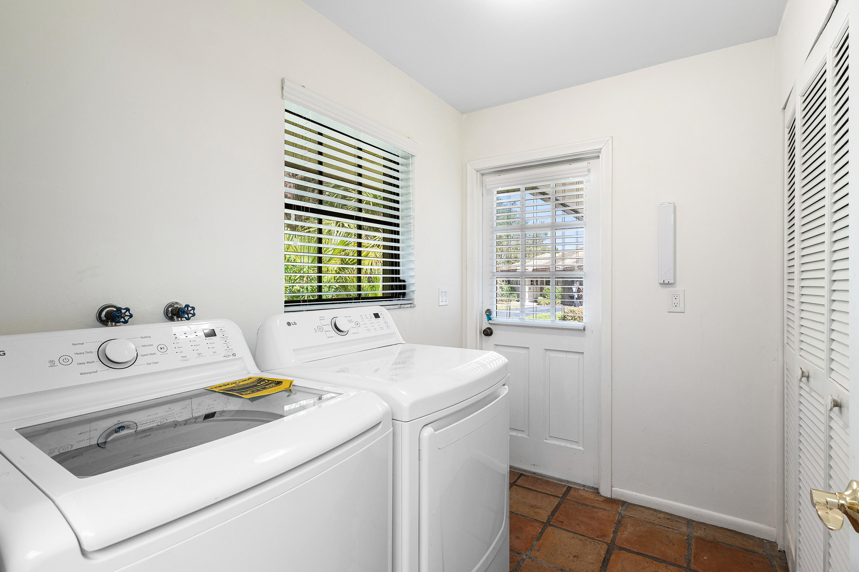 609 Cypress Key Drive Atlantis, FL 33462 - Photo 33 of 43 024-609CypressKeyDrive-Atlantis-FL-33462