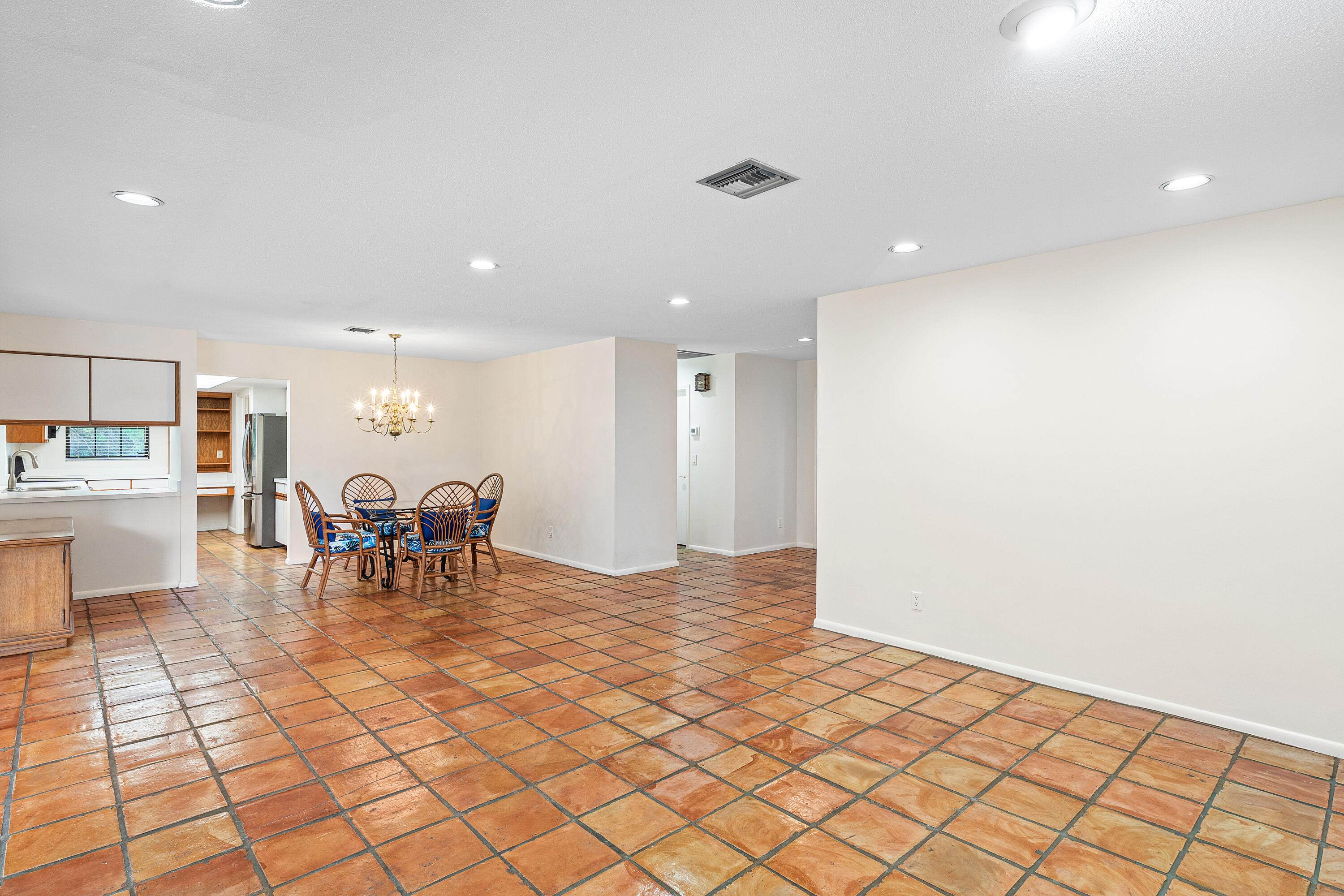 609 Cypress Key Drive Atlantis, FL 33462 - Photo 9 of 43 008-609CypressKeyDrive-Atlantis-FL-33462