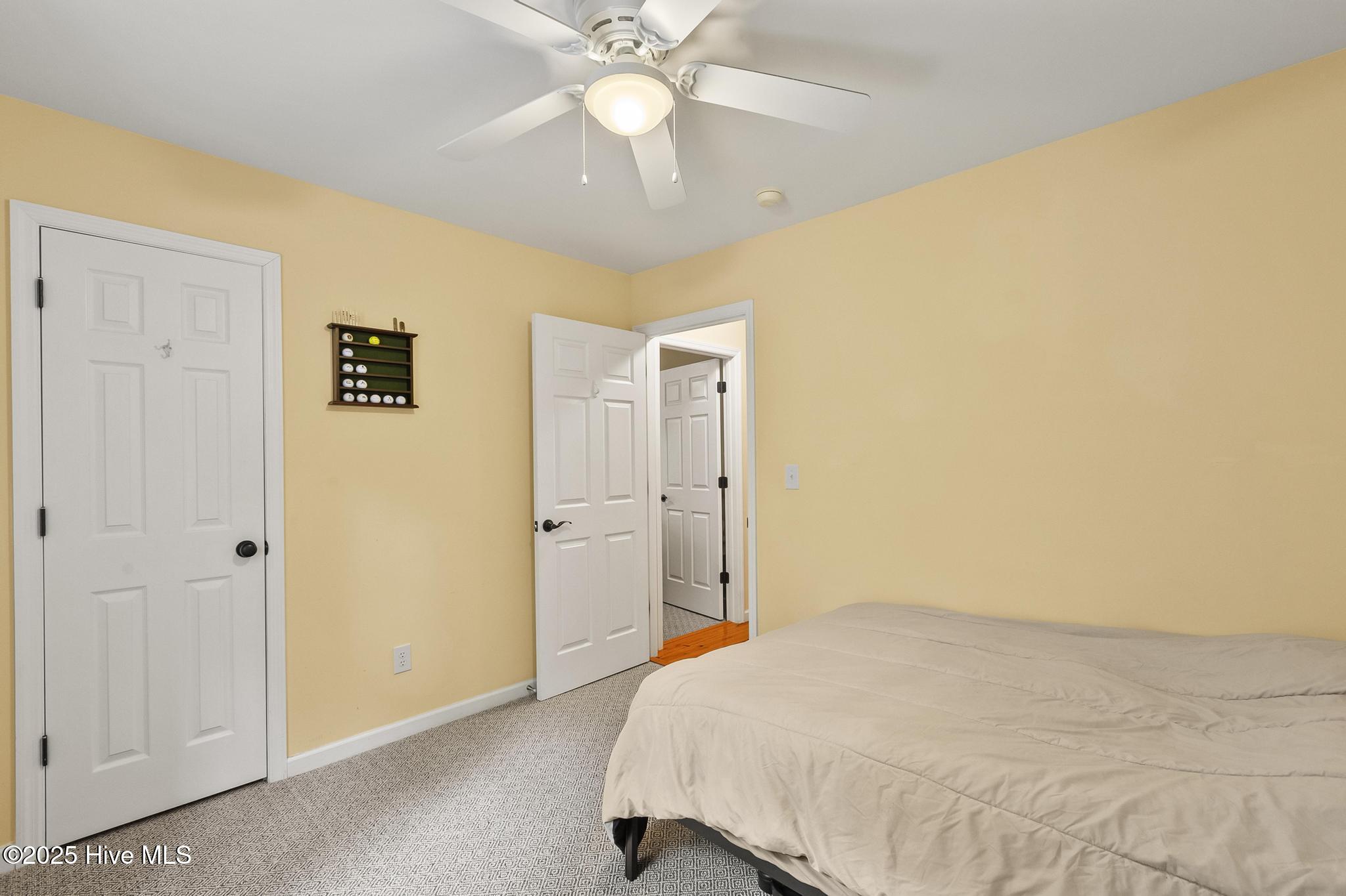 112 Ransey Court Hampstead, NC 28443 - Photo 20 of 40 Bedroom 2